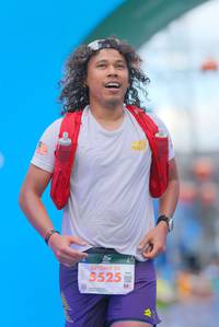 BIB: 5525
                            <button type="button" onclick="openModal(21764462)" class="btn btn-primary btn-sm float-right btn-popup" data-toggle="modal" data-target=".modal-high-quality">
                        <i class="fas fa-shopping-cart"></i> Add to Cart
                    </button>
                                            <button type="button" onclick="isThisMe(21764462, true)" class="btn btn-success btn-sm float-right btn-popup btn-isme hidden" data-toggle="tooltip" data-placement="bottom" title="นี่คือรูปของคุณใช่ไหม คลิกที่นี่เพื่อเอาเข้าอัลบั้ม">
                        <i class="fas fa-plus"></i> Add to album
                    </button>
                    <button type="button" onclick="isThisMe(21764462, false)" class="btn btn-warning btn-sm float-right btn-popup btn-isnotme hidden">
                        <i class="fas fa-ban"></i> Remove from album
                    </button>